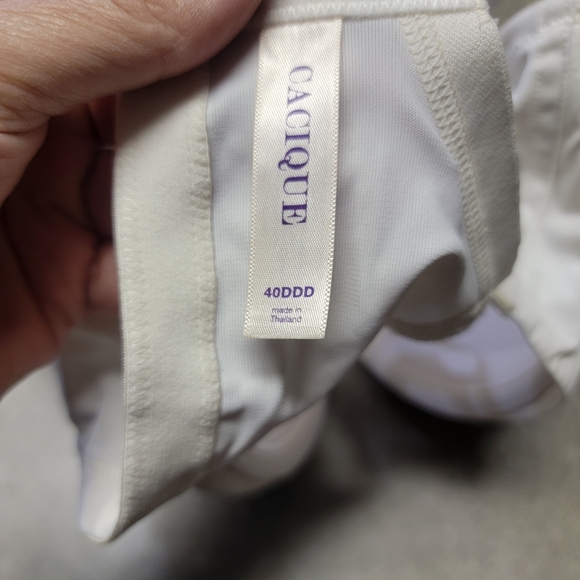 Cacique Black and White Bra Set with Leopard Trim - Picture 3 of 8